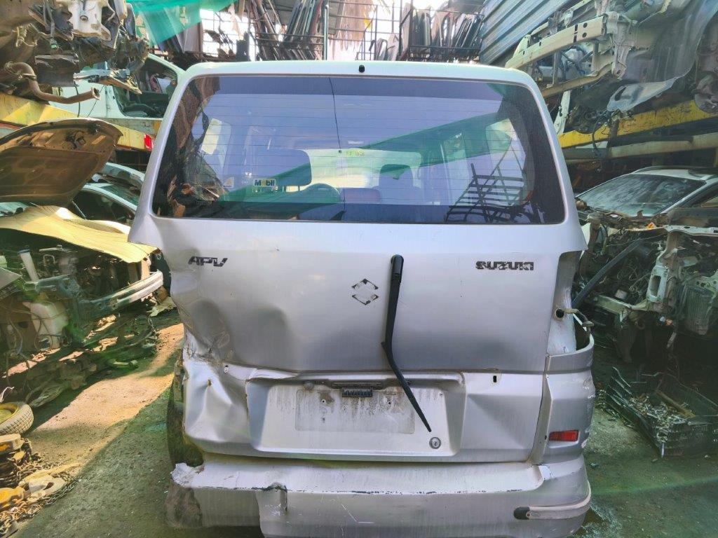  Suzuki APV II GL 2006    EN DESARME